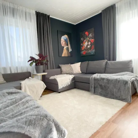 Apartment M-Style 01 Apartment mit Terrasse und Gasgrill, 24h Self-Check-In, Free Parking, Netflix